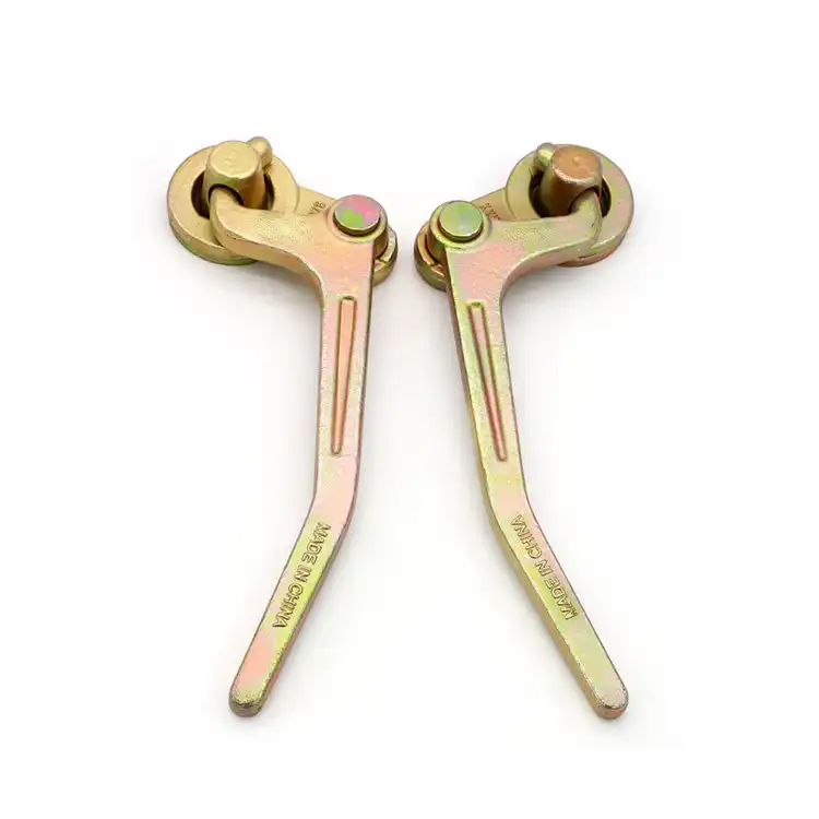 Trailer container handle locks on both sides Trailer container handle locks on both sides
